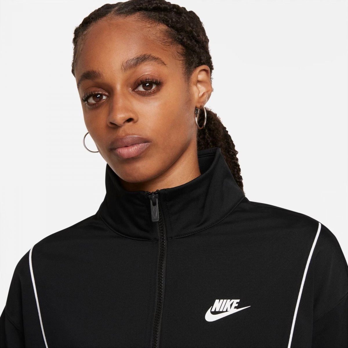 Agasalho Nike Sportswear - feminino - preto e branco
