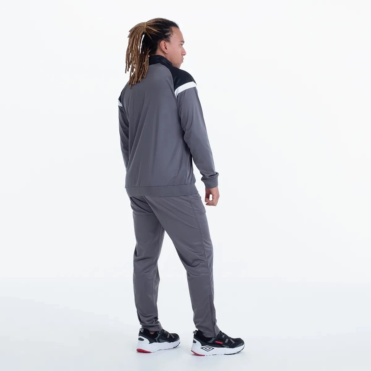 Agasalho Umbro Training Line - masculino - preto e branco