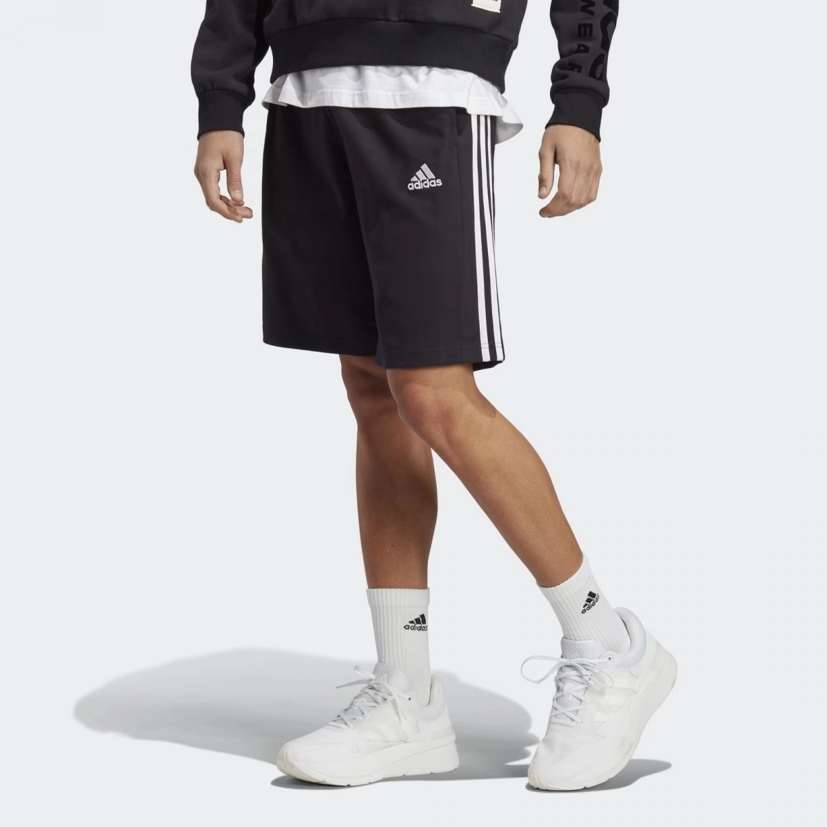 Bermuda Adidas 3 Stripes - masculino - preto e branco