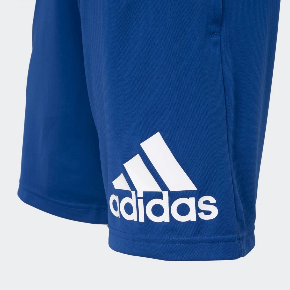 Bermuda Adidas Knit Logo - masculino - azul e branco 