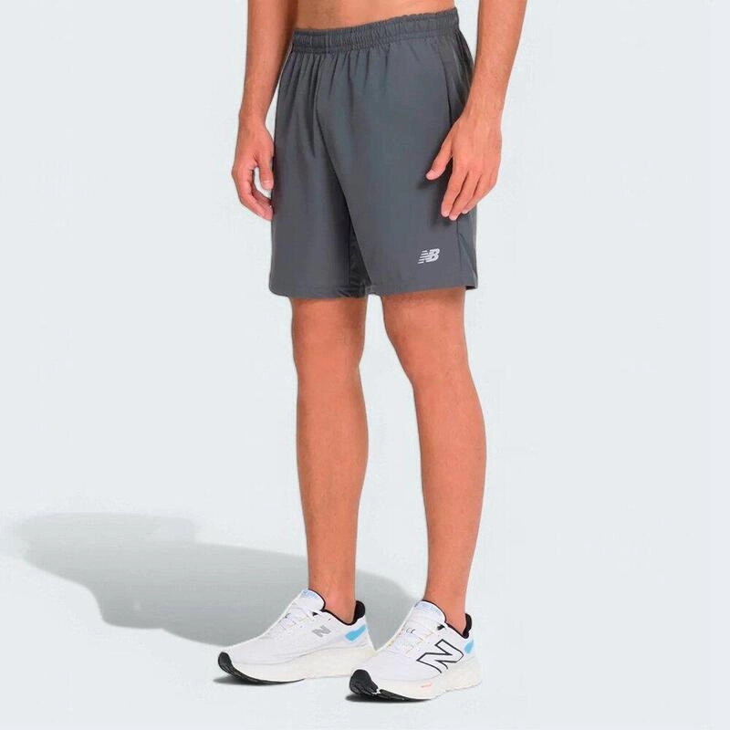Bermuda New Balance Sport Essentials 7 - masculino - cinza