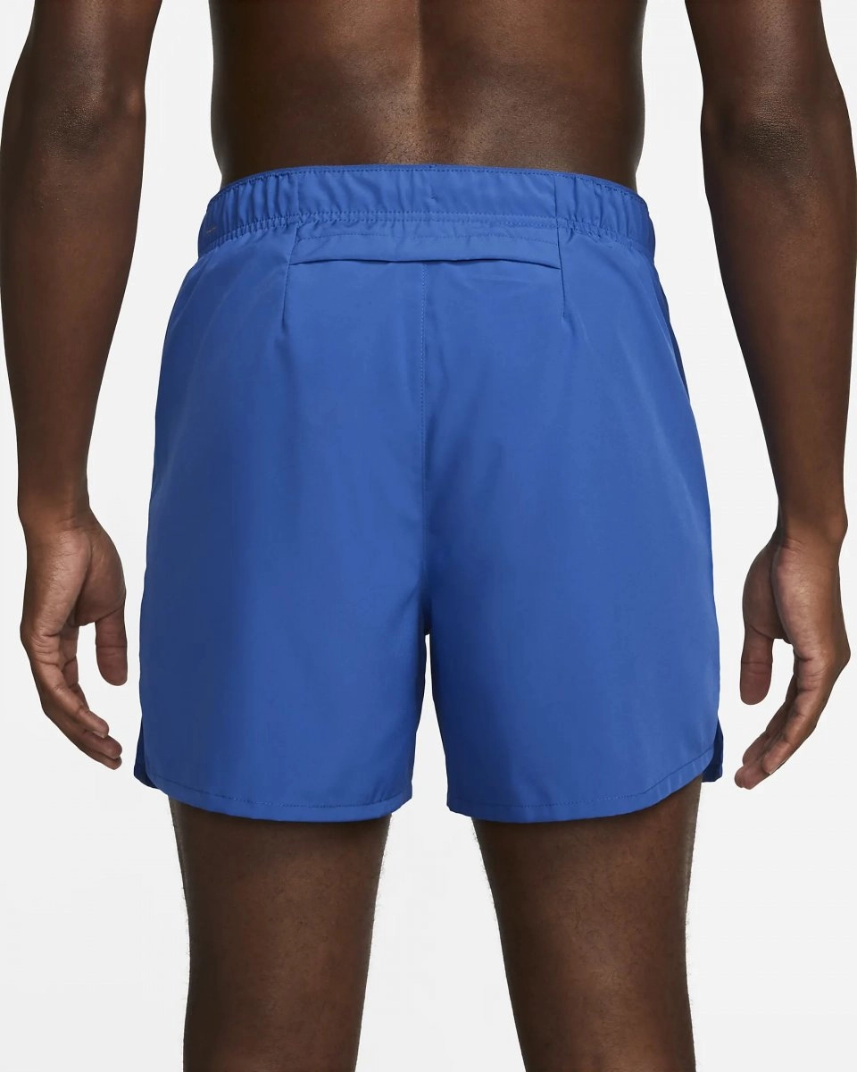 Bermuda Nike Dri-FIT Challenger - masculino - azul