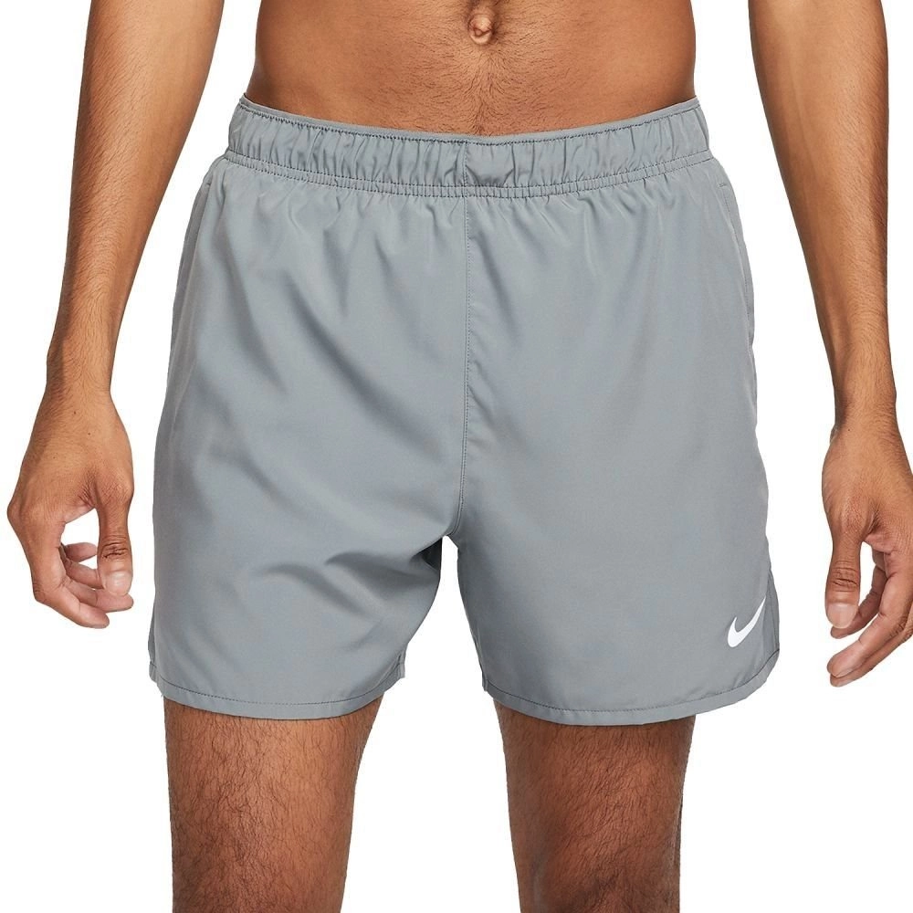 Bermuda Nike Dri-FIT Challenger - masculino - cinza