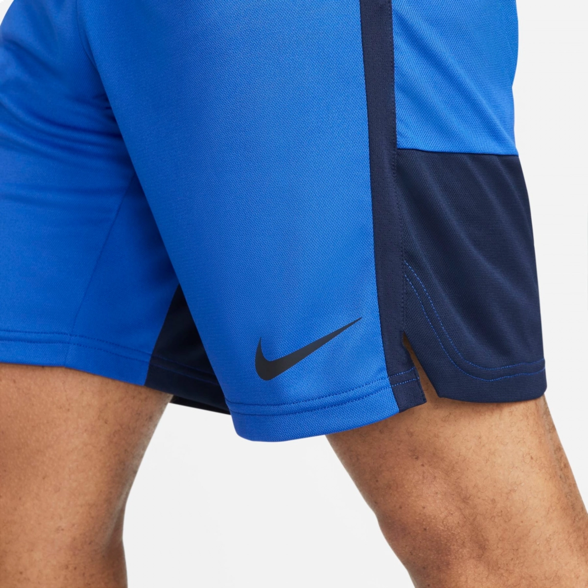 Bermuda Nike Dri-FIT Hybrid - masculino - azul e preto