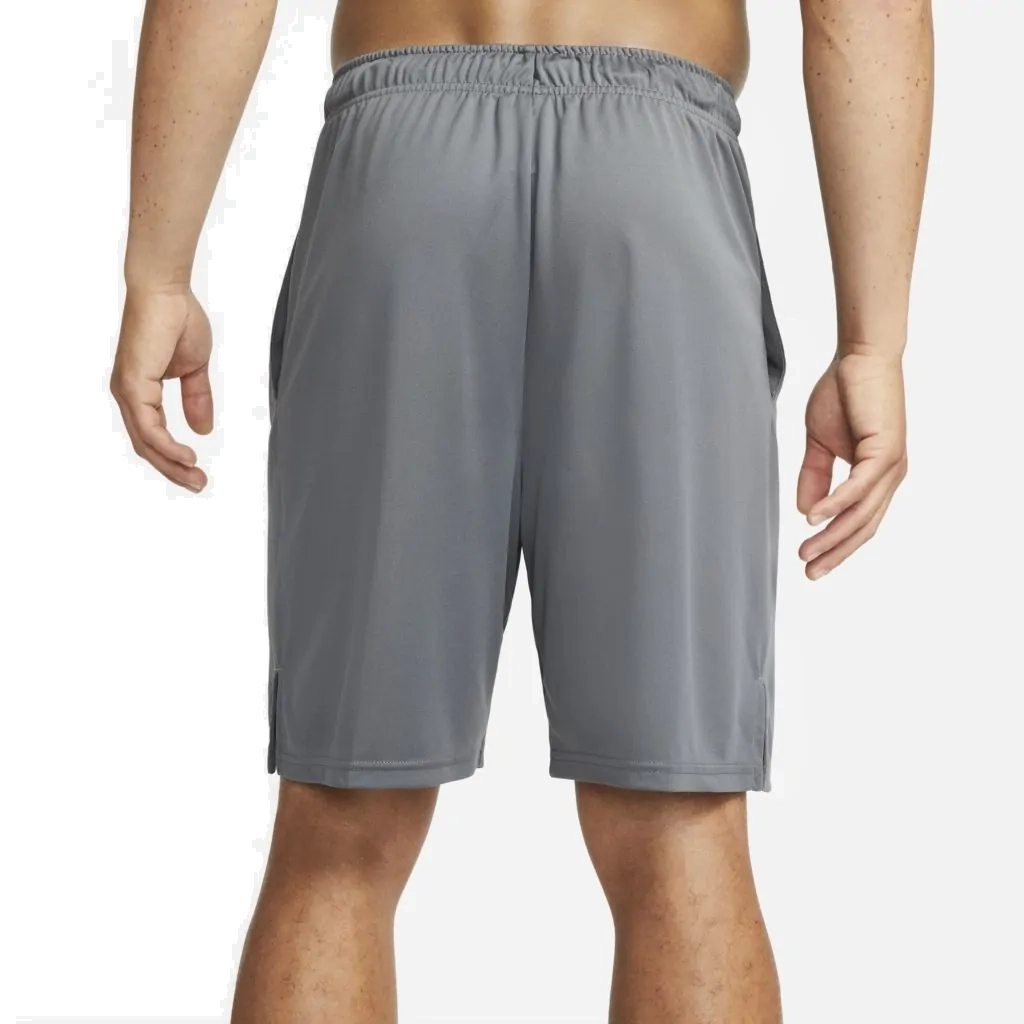 Bermuda Nike Dri-FIT - masculino - cinza escuro 