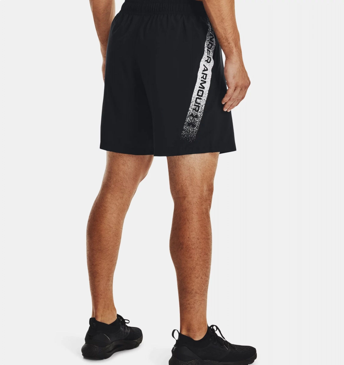 Bermuda Under Armour Woven Graphic S - masculino - preto