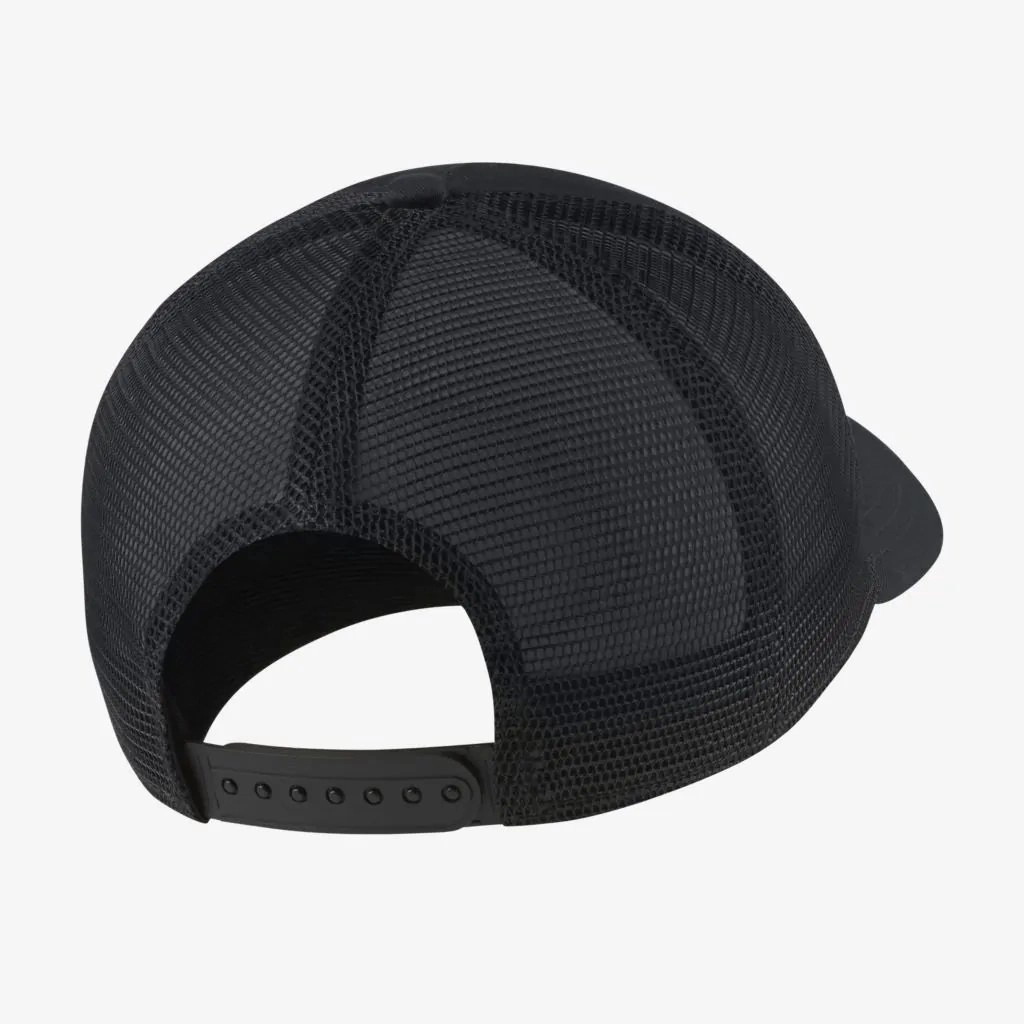 Bone Nike Sportswear Classic 99 Futura - Masculino - Preto 