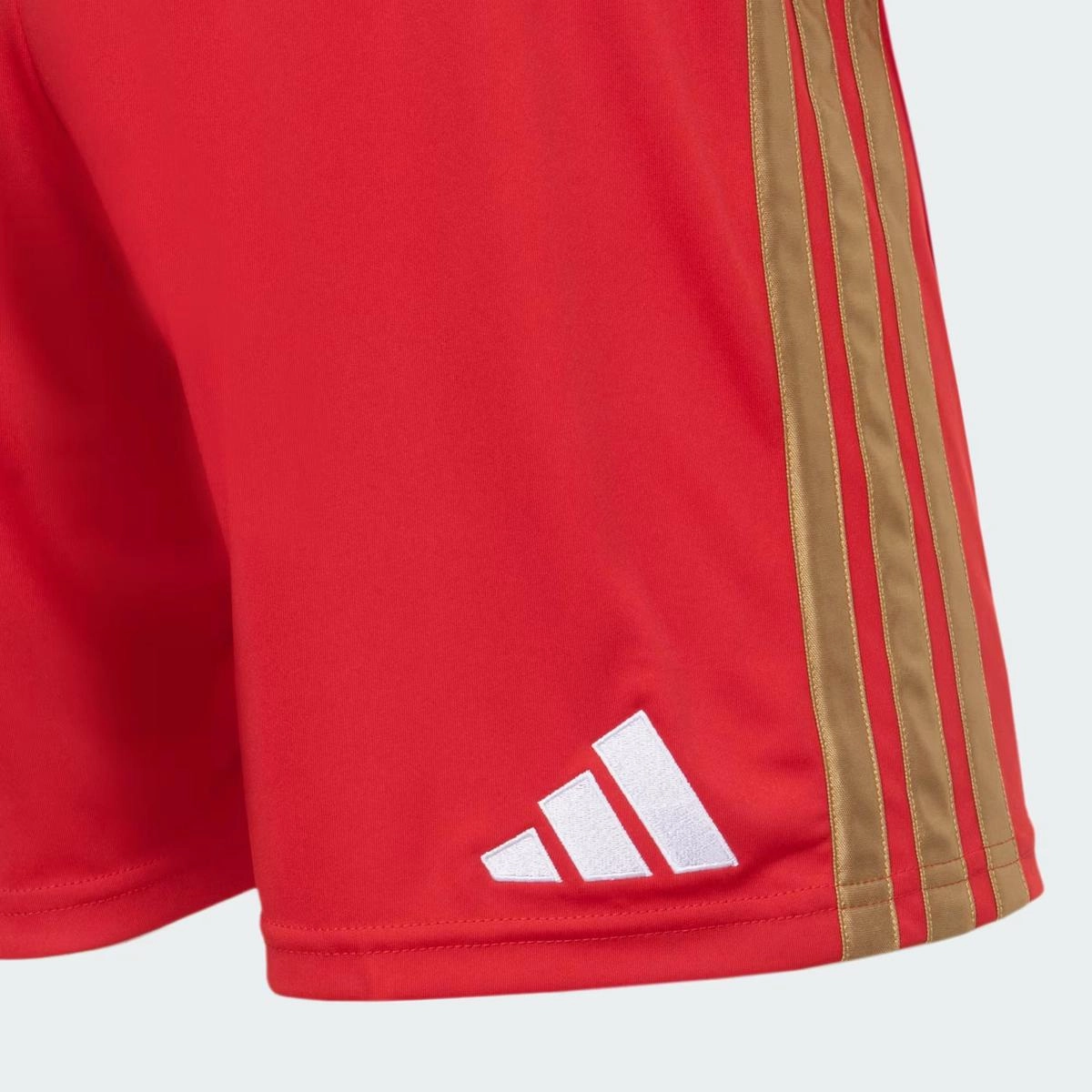 CALCAO ADIDAS INTERNACIONAL II