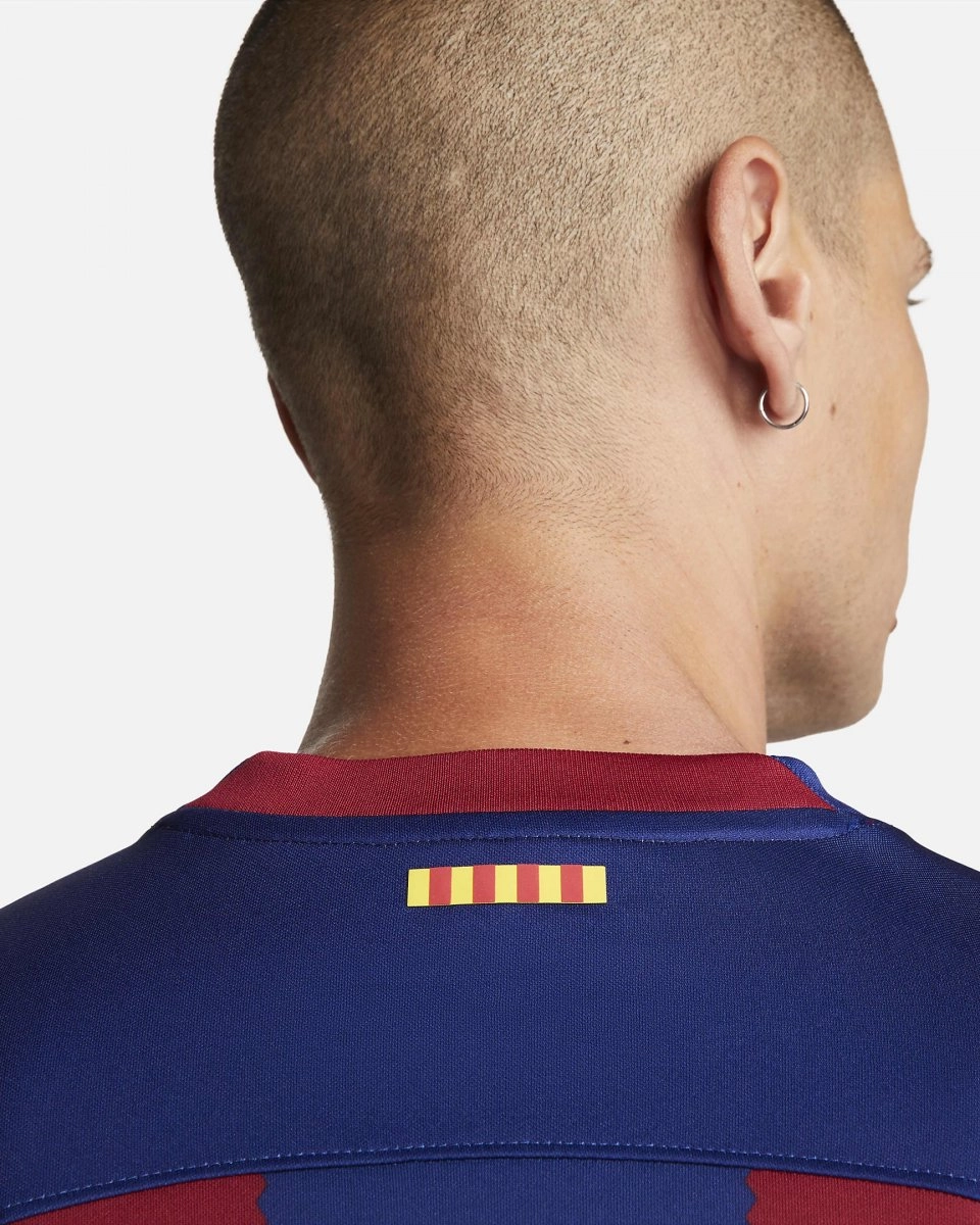 Camisa Nike Barcelona I 2023 - masculino - vermelho e azul