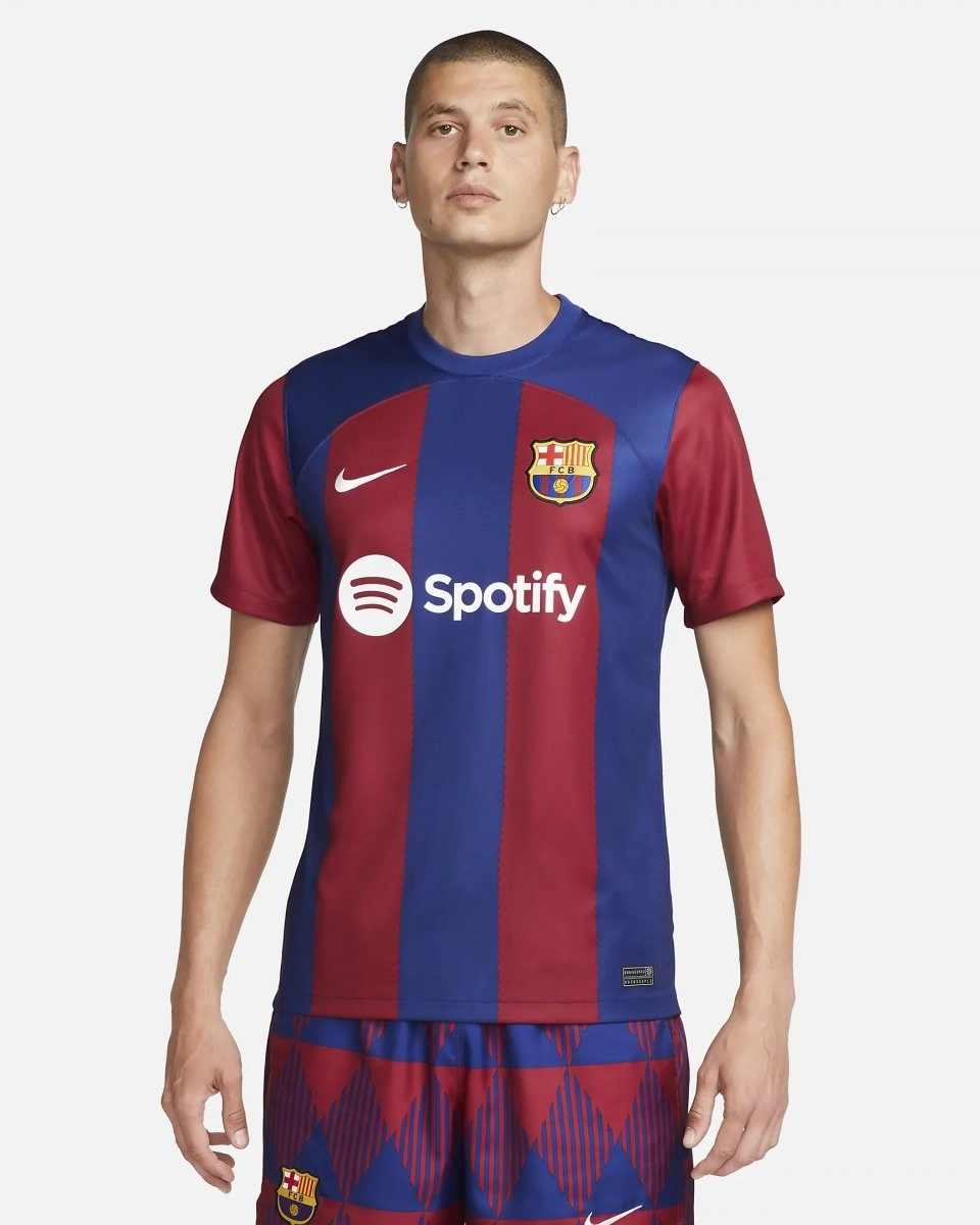 Camisa Nike Barcelona I 2023 - masculino - vermelho e azul