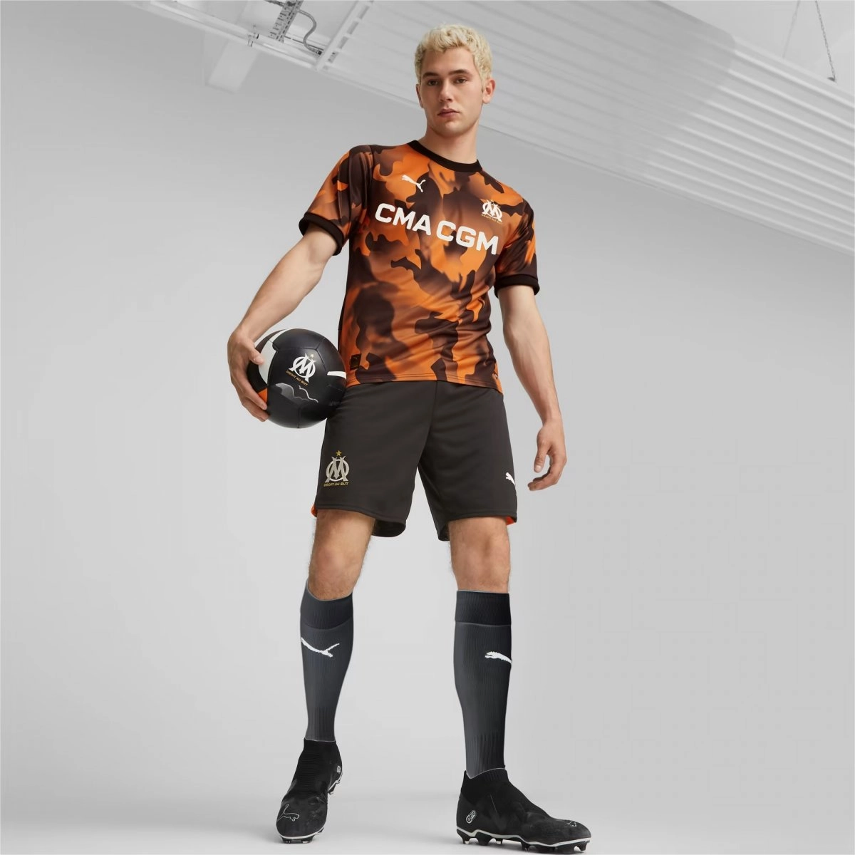 Camisa Puma Olympique De Marseille 23/24 Iii - masculino - marrom e laranja