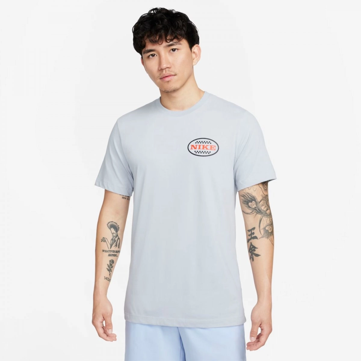 Camiseta Nike Dri-FIT - masculino - cinza claro