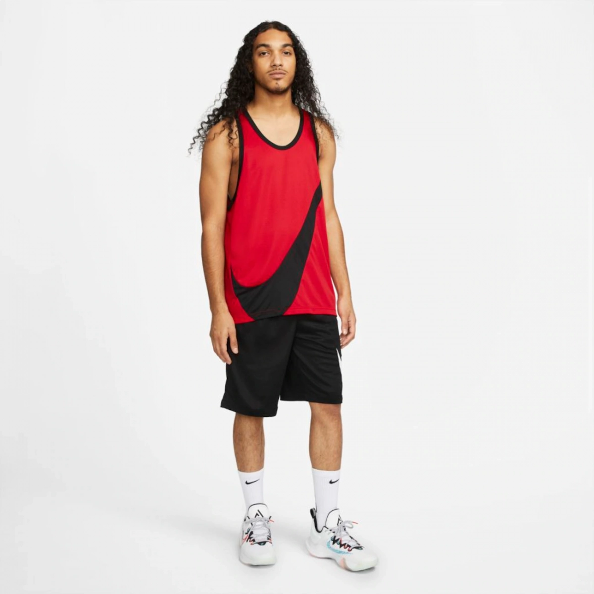 Camiseta Nike Dri-FIT - masculino - vermelho e preto
