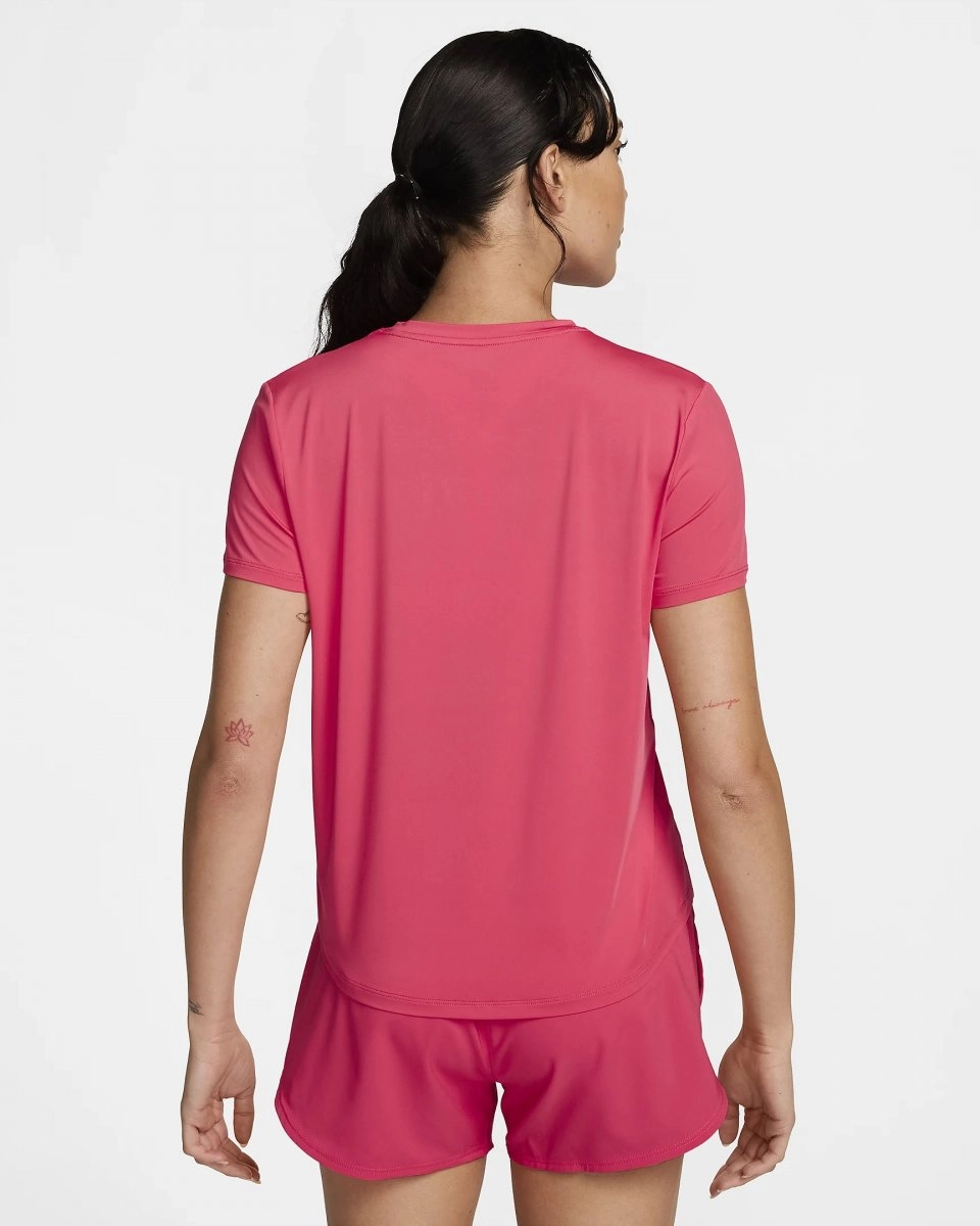 Camiseta Nike Dri-Fit One Classic - feminino - rosa