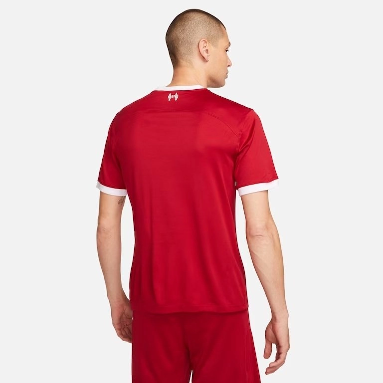 Camiseta Nike Liverpool I 2023 - masculino - vermelho e branco