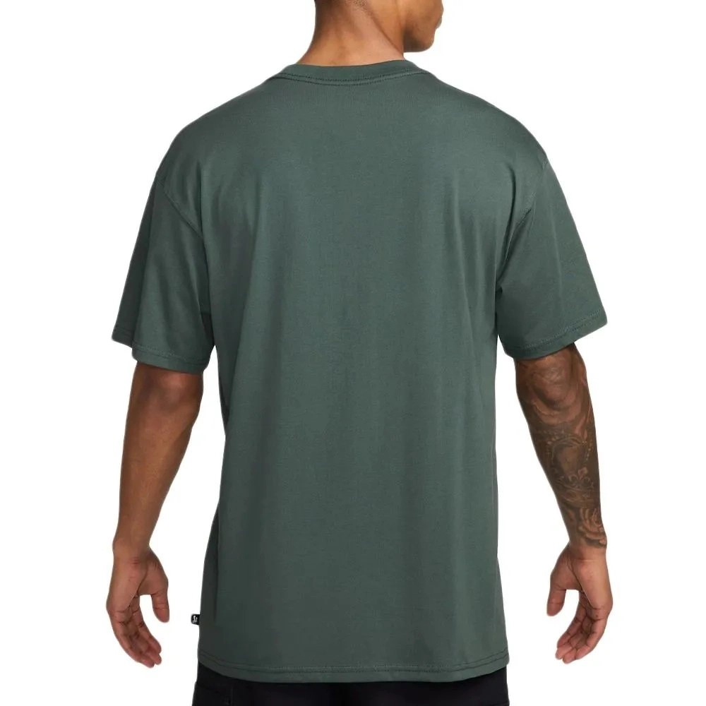 Camiseta Nike Sb Logo Skate - masculino - verde escuro