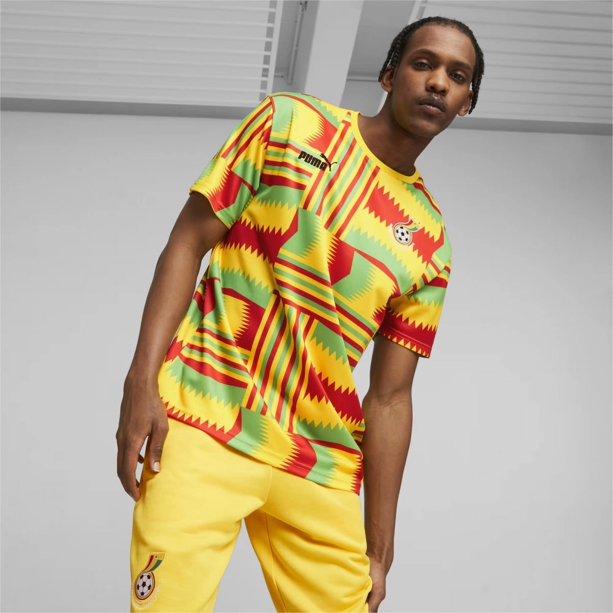 Camiseta Puma Gana Ftbculture - masculino - amarelo e verde