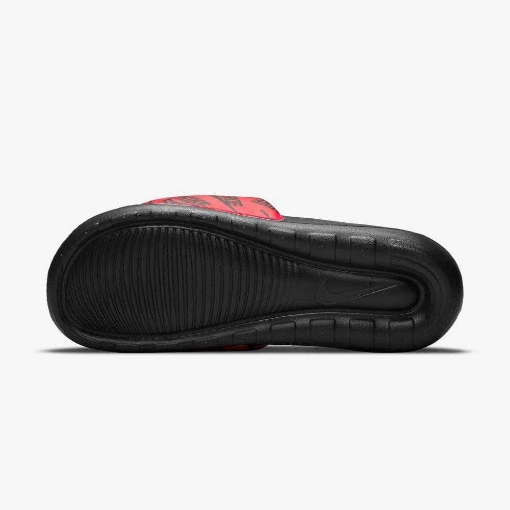 Chinelo Nike Victori One Slide - masculino - preto e vermelho