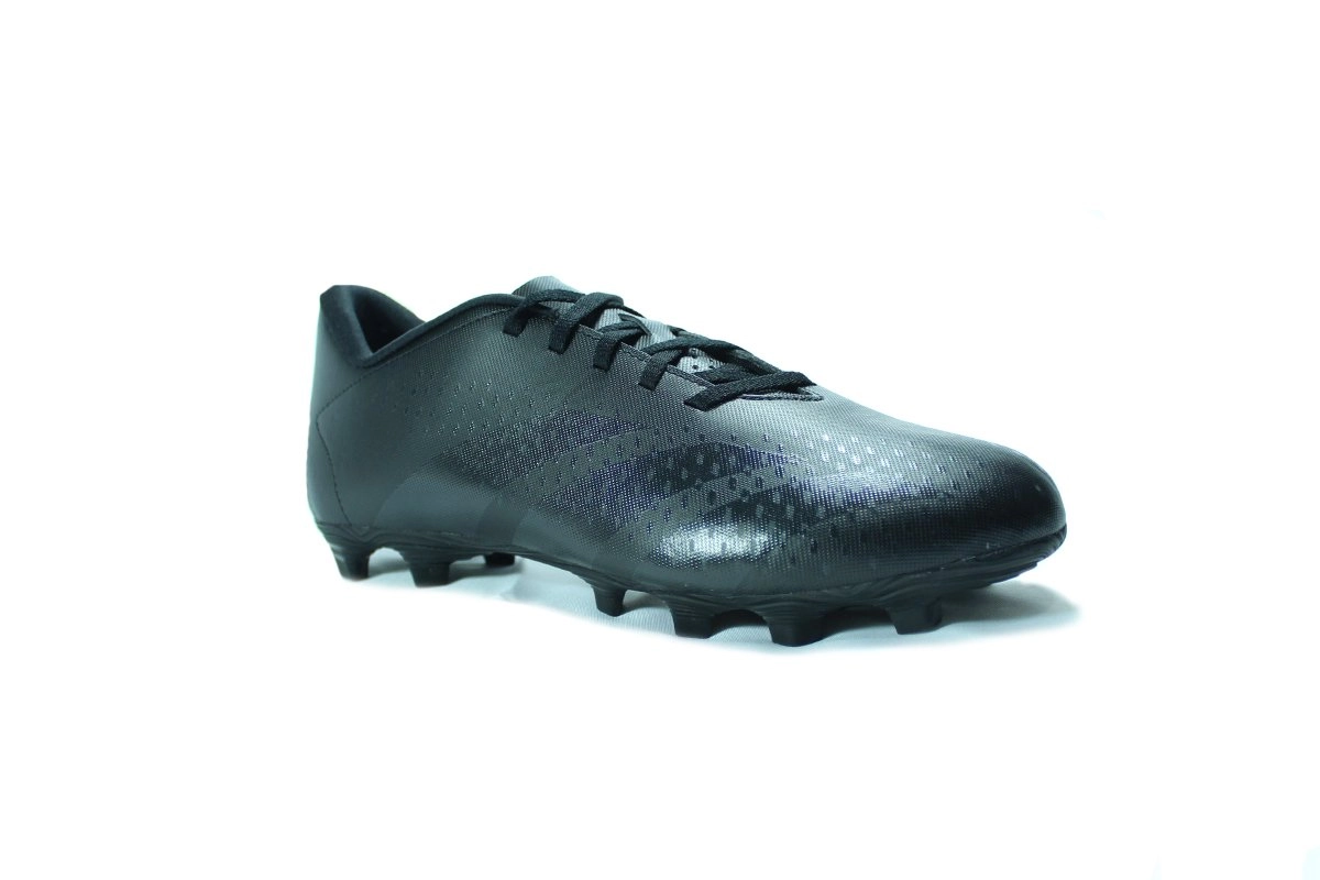 Chuteira campo Adidas Predator 23.4 - unissex - preto