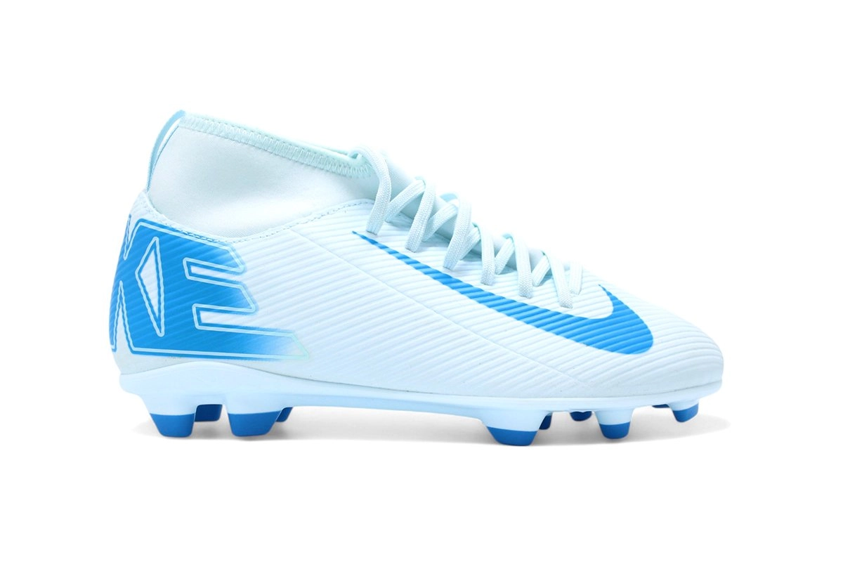 Chuteira campo Nike Jr Superfly 10 Club - unissex - azul claro