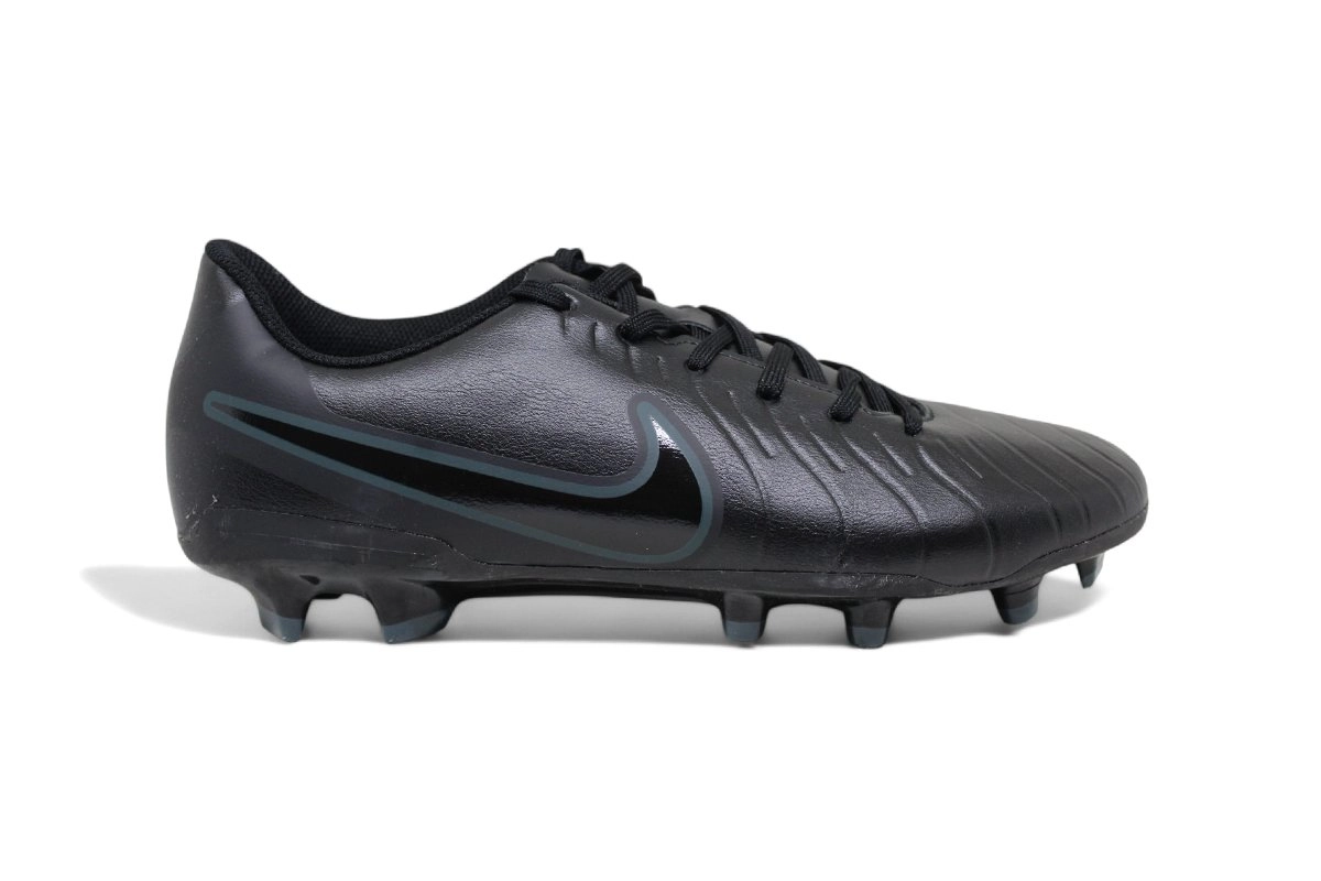 Chuteira campo Nike Legend 10 Club - unissex - preto
