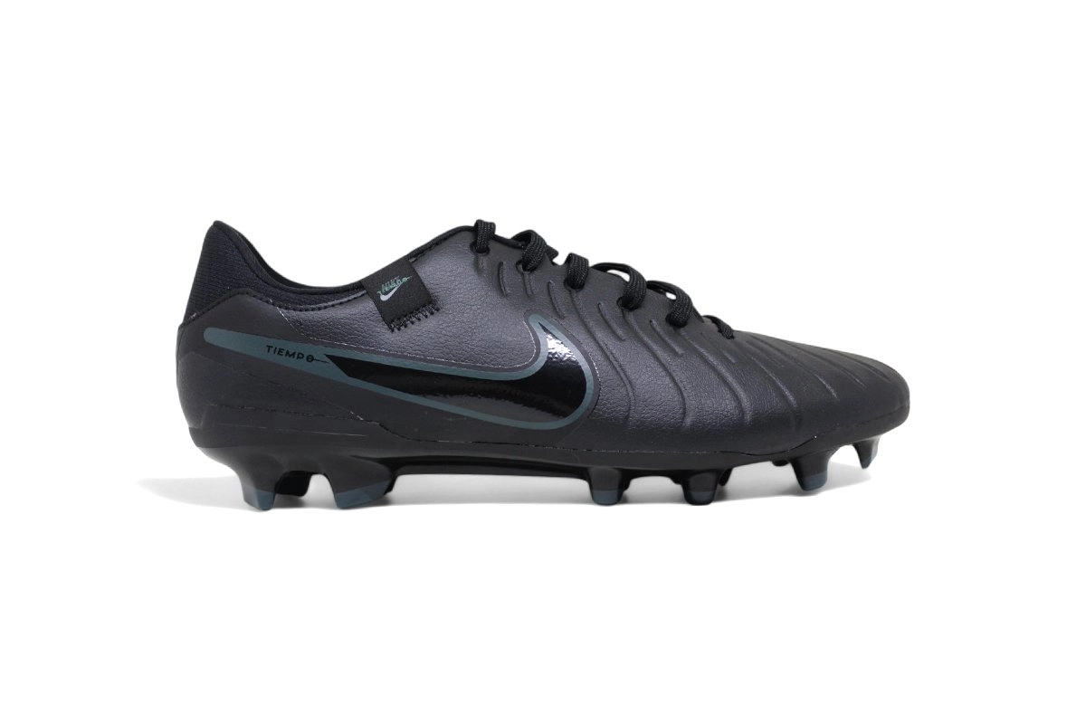 Chuteira Campo Nike Tiempo 10 Academy - unissex - preto