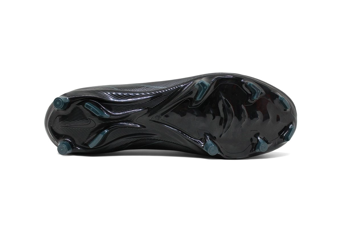 Chuteira campo Nike Zoom Vapor 16 Academy - masculino - preto e azul marinho