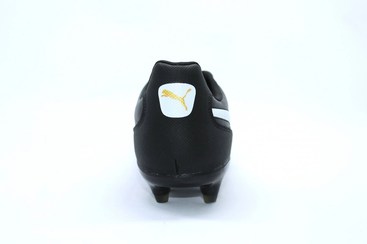 Chuteira campo Puma King FG BDP - unissex - preto e branco