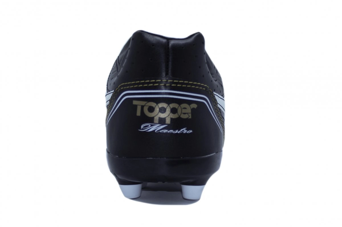 Chuteira campo Topper Maestro Pro Iv - unissex - preto e branco