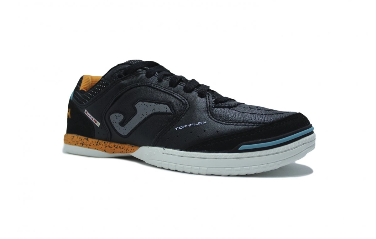 Chuteira futsal Joma Top Flex - unissex - preto e laranja