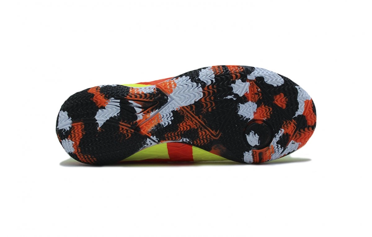 Chuteira futsal Penalty Rx Locker Kids infantil - unissex - amarelo e preto