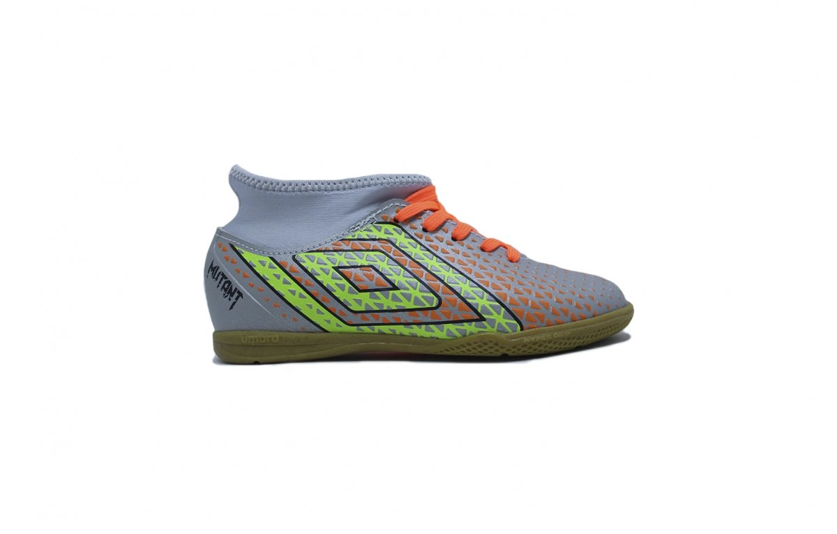 Chuteira futsal Umbro Mutant Jr infantil - unissex - cinza e laranja