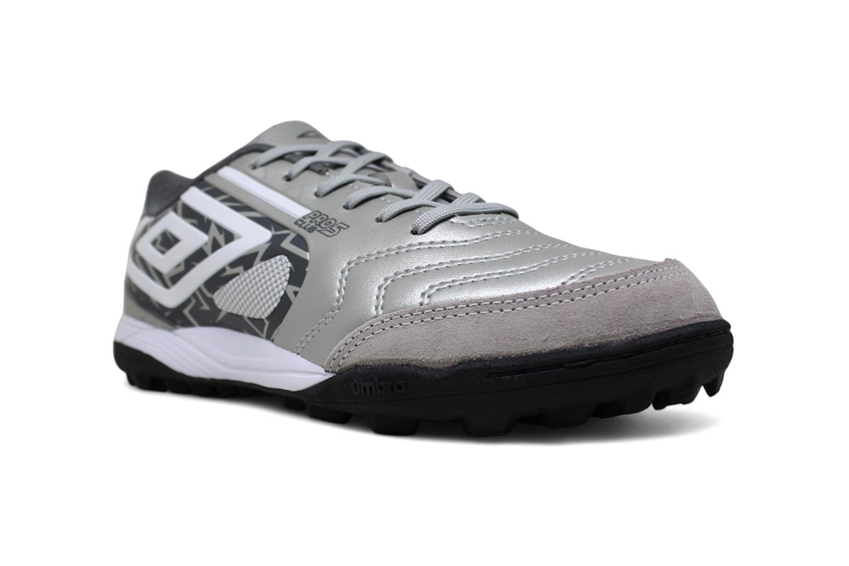 Chuteira society Umbro Pro 5 Bump Club - unissex - cinza e grafite