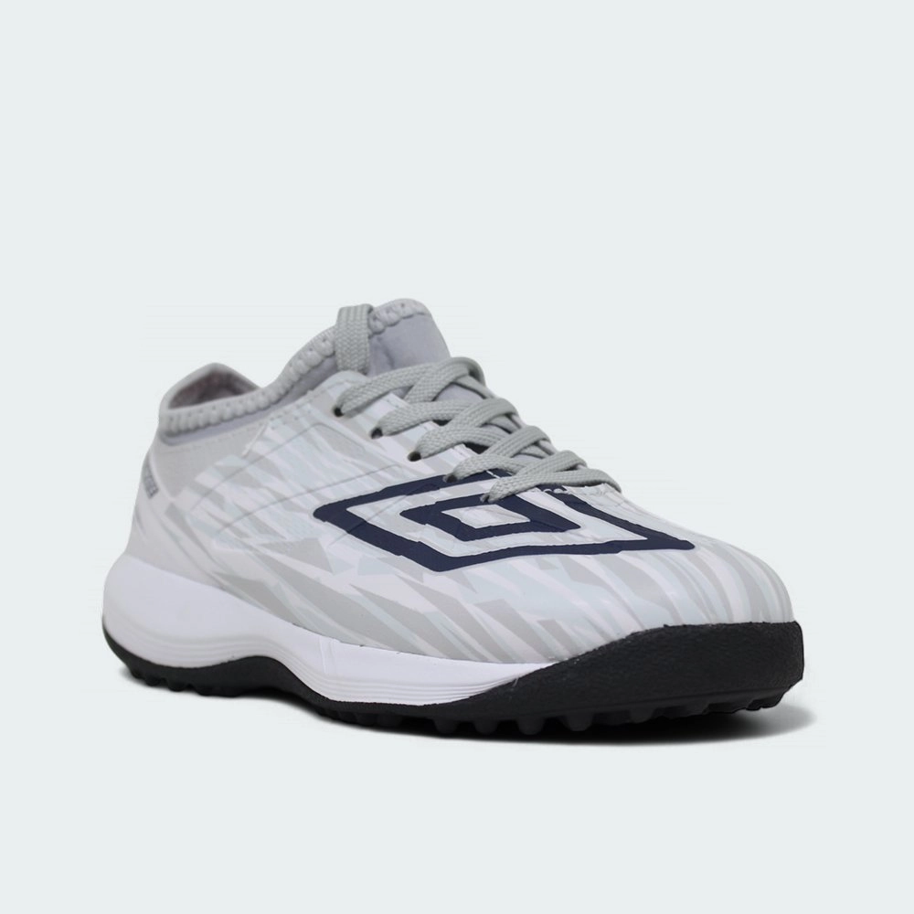 Chuteira society Umbro Ultimate infantil - unissex - cinza e azul