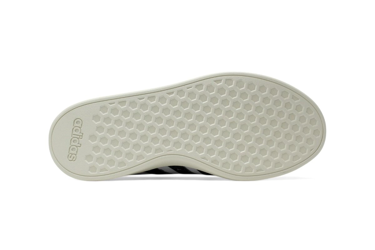 Tenis Adidas Grand Court Spider Man infantil - masculino - branco e vermelho