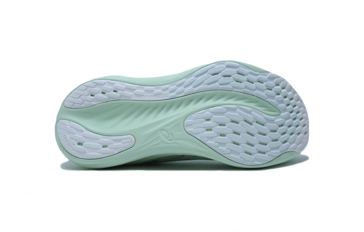 Tenis Asics Gel Nimbus 26 - masculino - azul e laranja