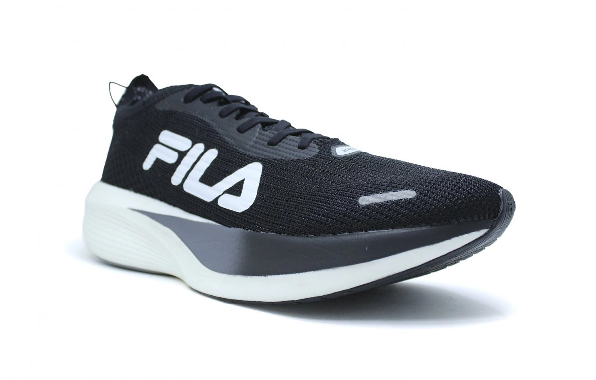 Tenis Fila Racer Comet - masculino - preto