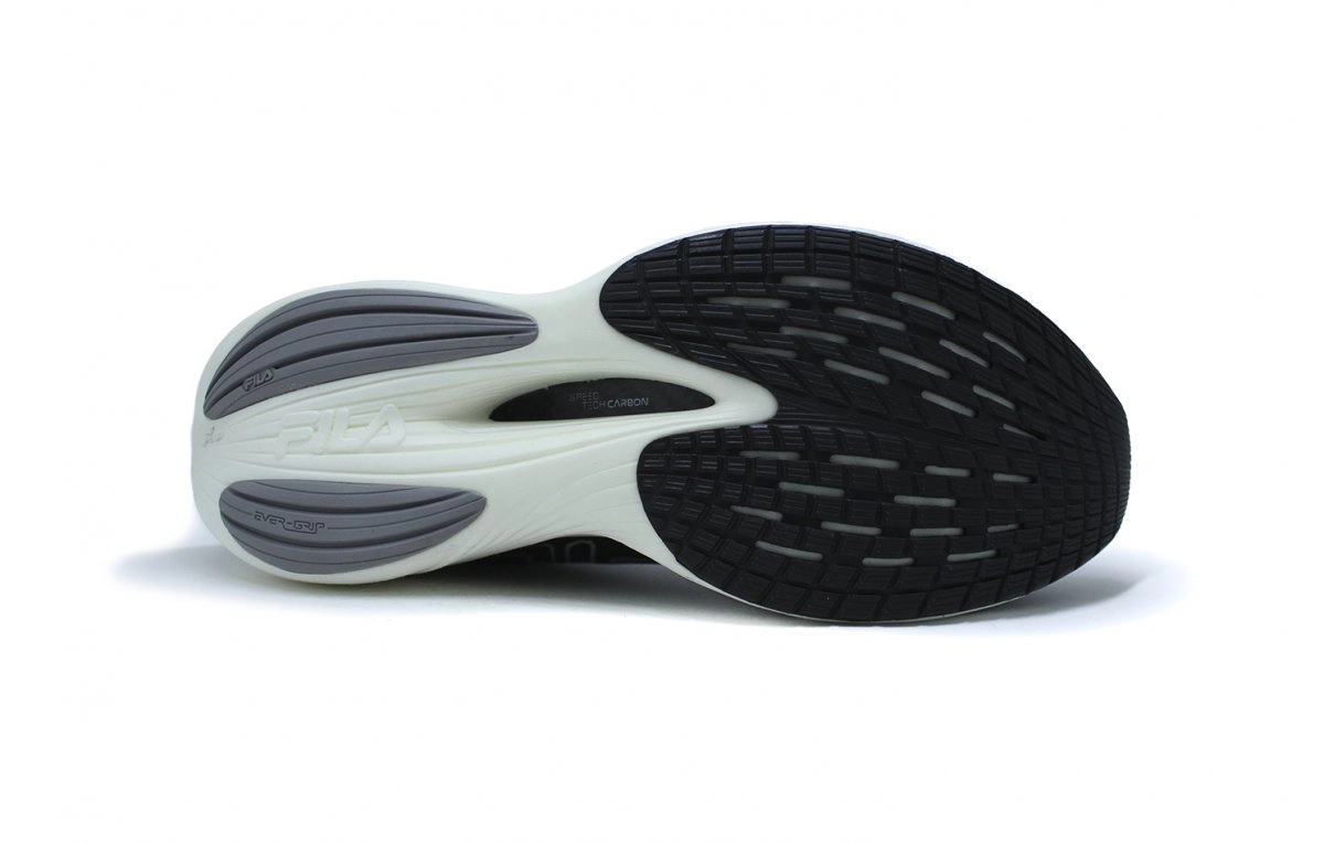 Tenis Fila Racer Comet - masculino - preto