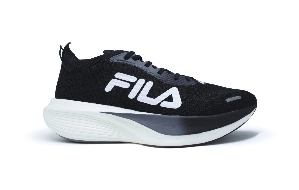 Tenis Fila Racer Comet - masculino - preto