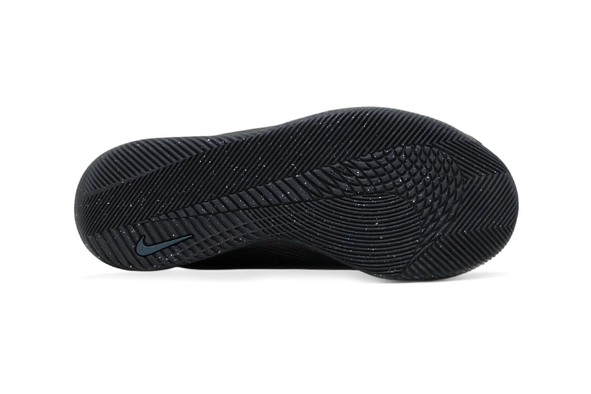 Tenis futsal Nike Vapor 15 Club - unissex - preto