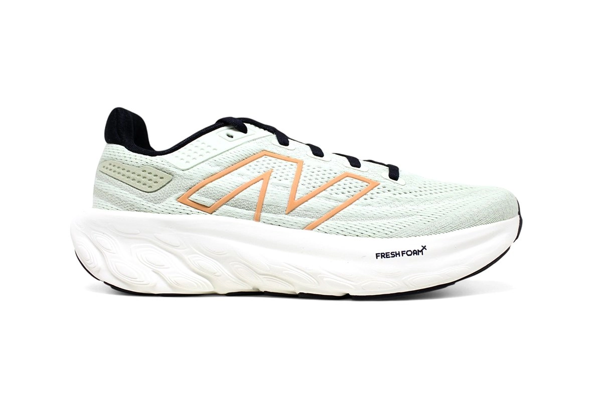 Tenis New Balance Fresh Foam X 1080v13 - feminino - verde limao