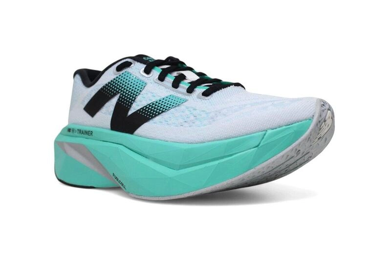 Tenis New Balance Fuelcell Supercomp Trainer V3 - masculino - branco e  verde