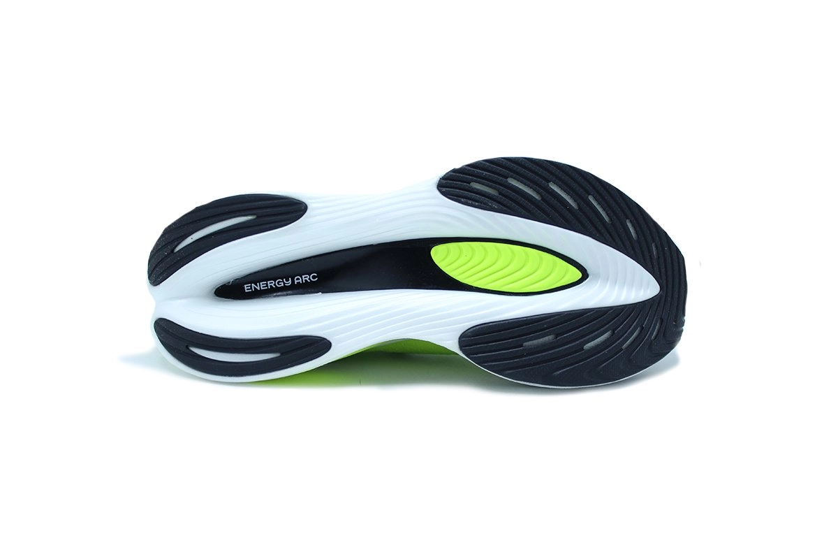 Tenis New Balance Hierro V7 - masculino - azul marinho