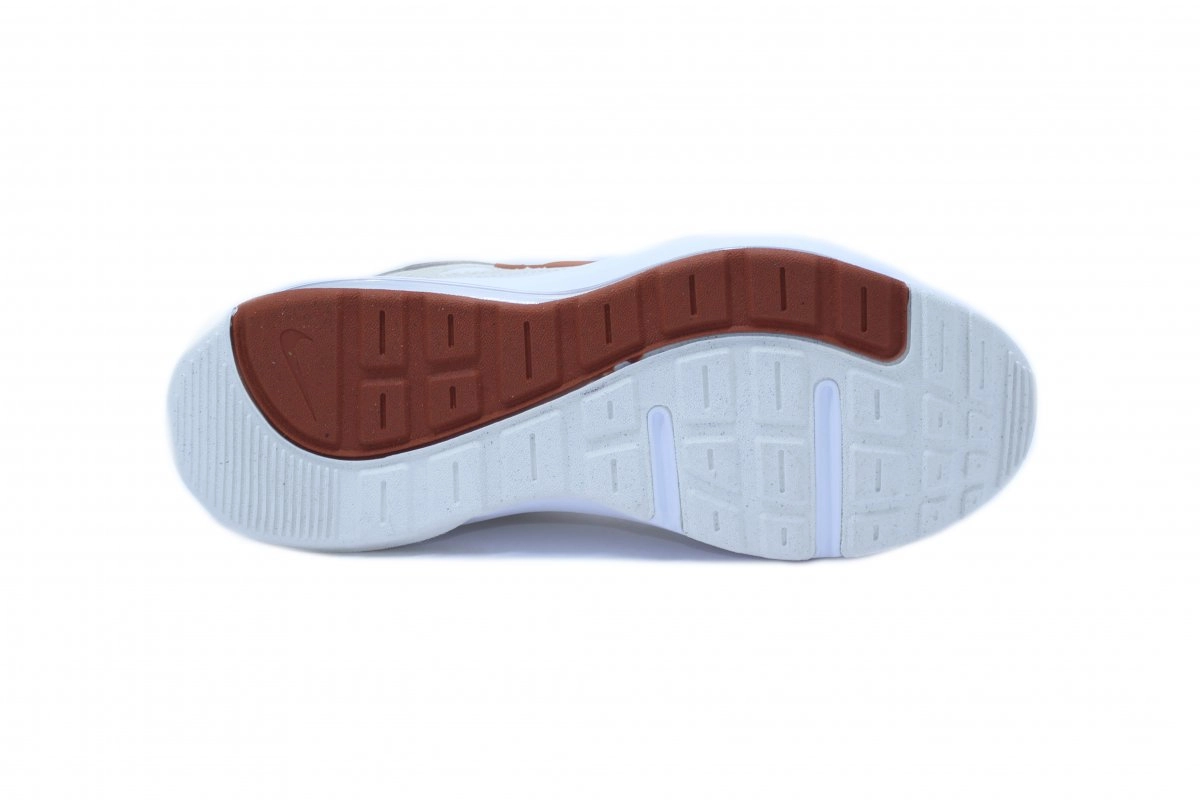 Tenis Nike Air Max Excee - feminino - branco e preto