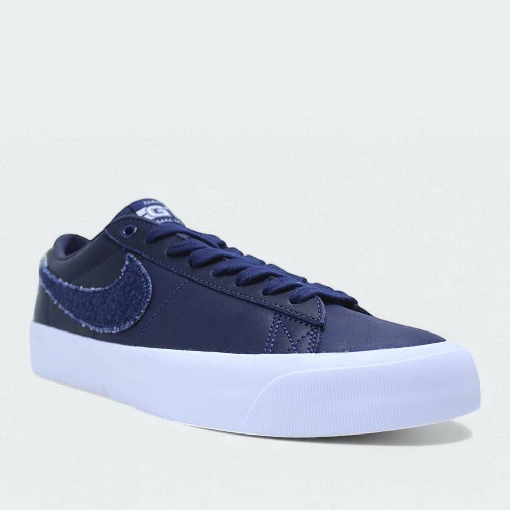 Tenis Nike Sb Force 58 - masculino - branco e preto