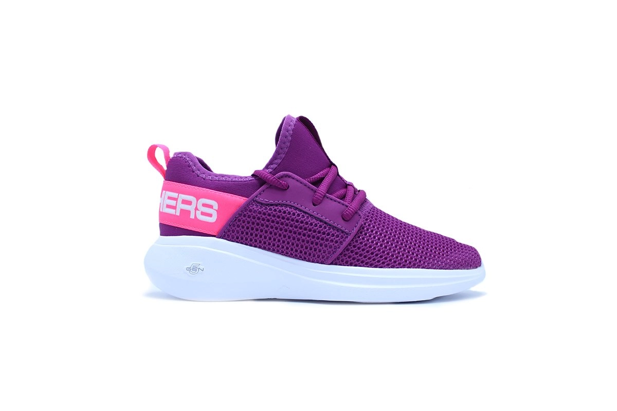 Tenis Skechers Go Run Fast Valor - masculino - branco