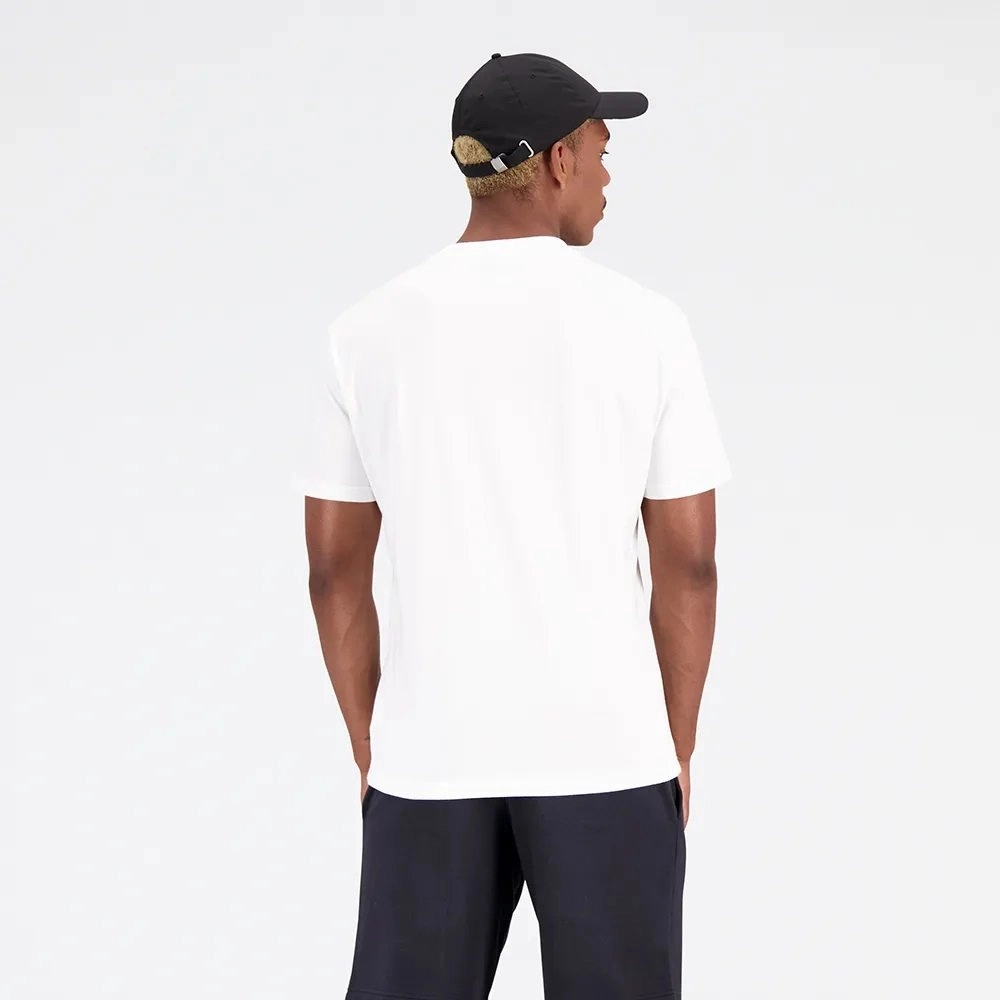 Camiseta New Balance Essentials - masculino - branco e preto
