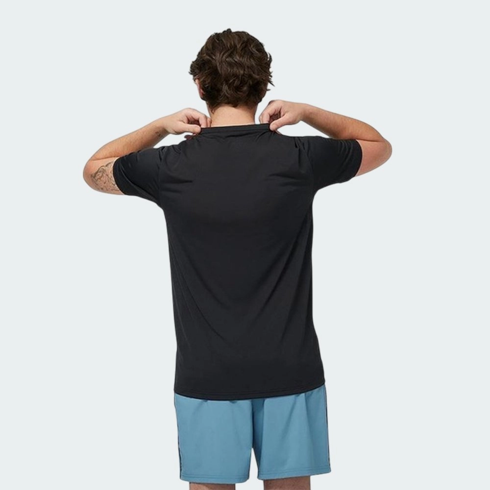 Camiseta New Balance Logo Performance - masculino - preto