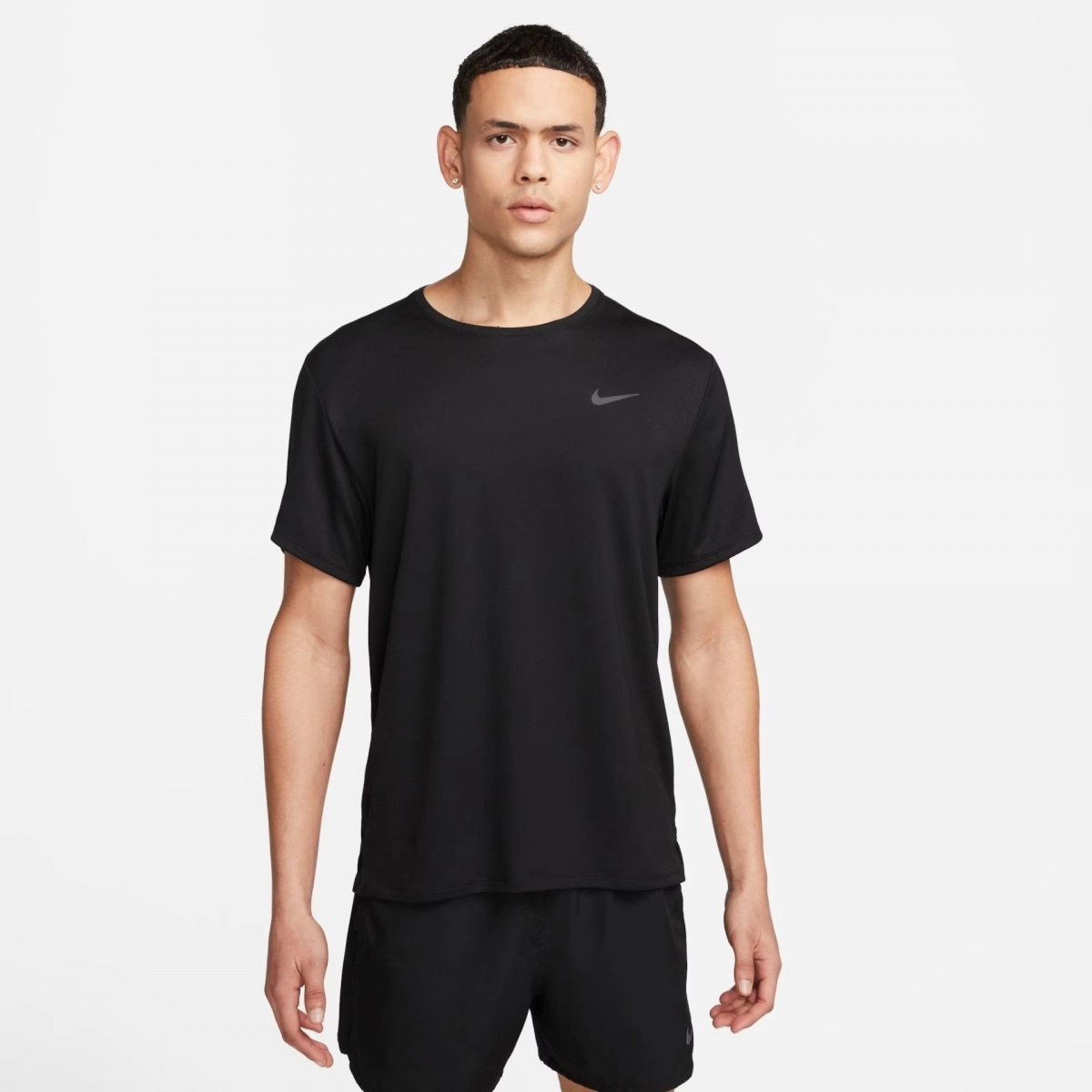 Camiseta Nike Df Uv Miller Ss - masculino - preto