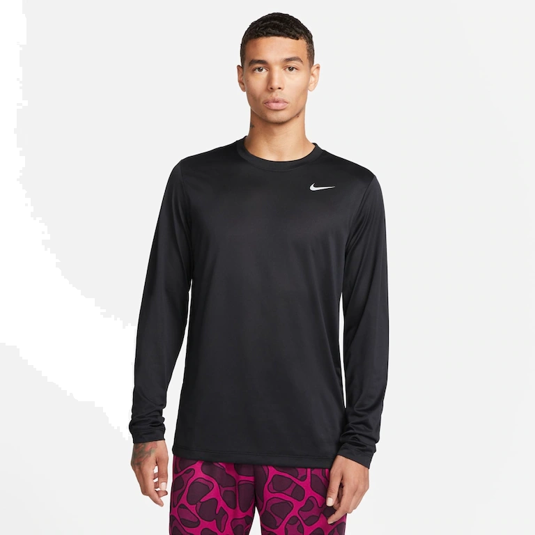 Camiseta Nike Dri-FIT Legend - masculino - preto